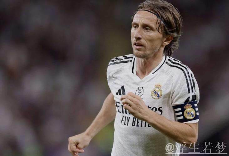 39岁魔笛怒斥2亿巨星懒防守，再现皇马领袖风范，9场3球+单场创双纪录