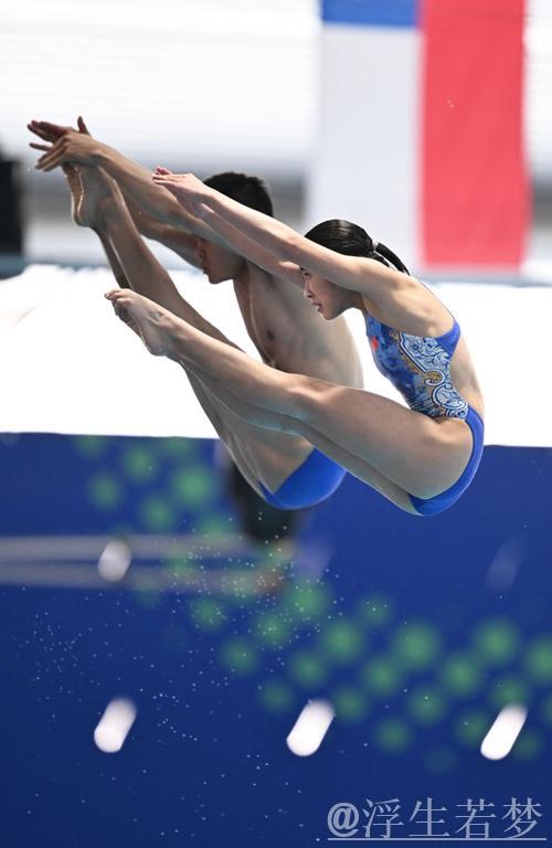 中国跳水队斩获世锦赛混合团体赛金牌